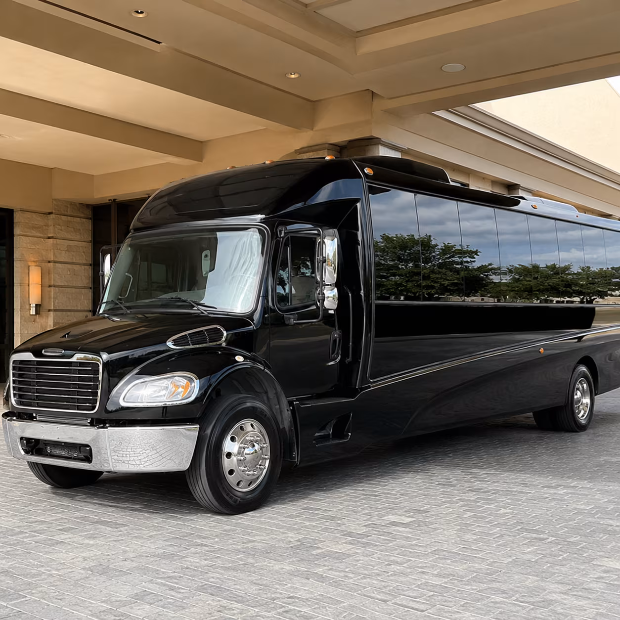 Meriden Airport Shuttle & Transportation party bus exterior