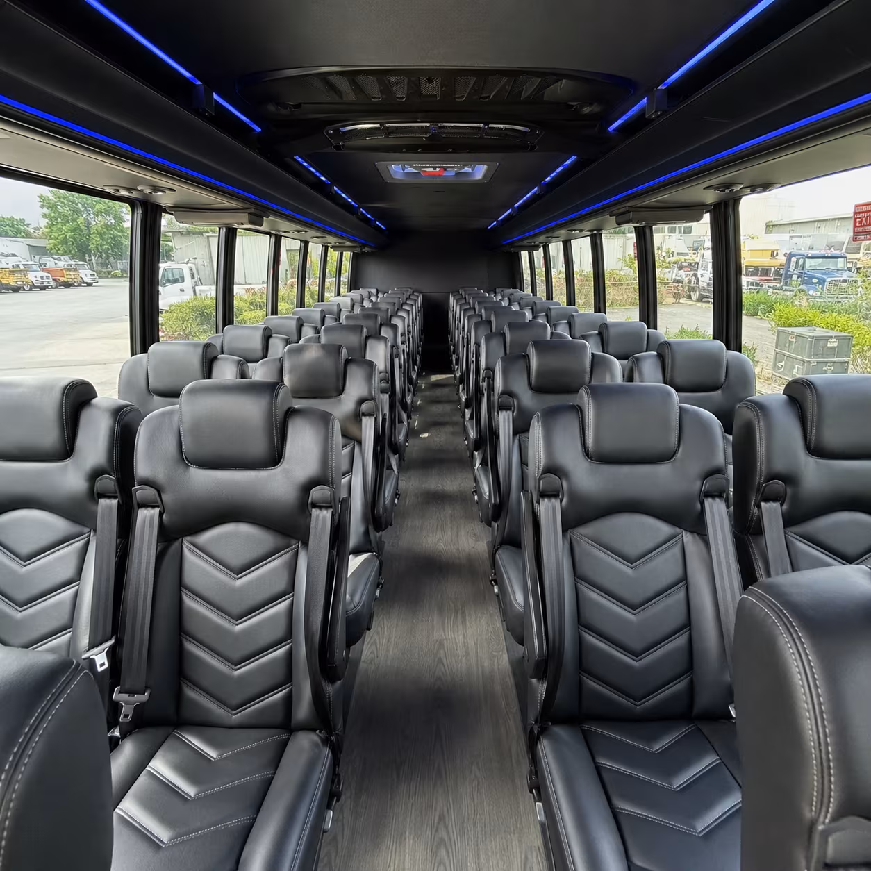Meriden Airport Shuttle & Transportation party bus exterior