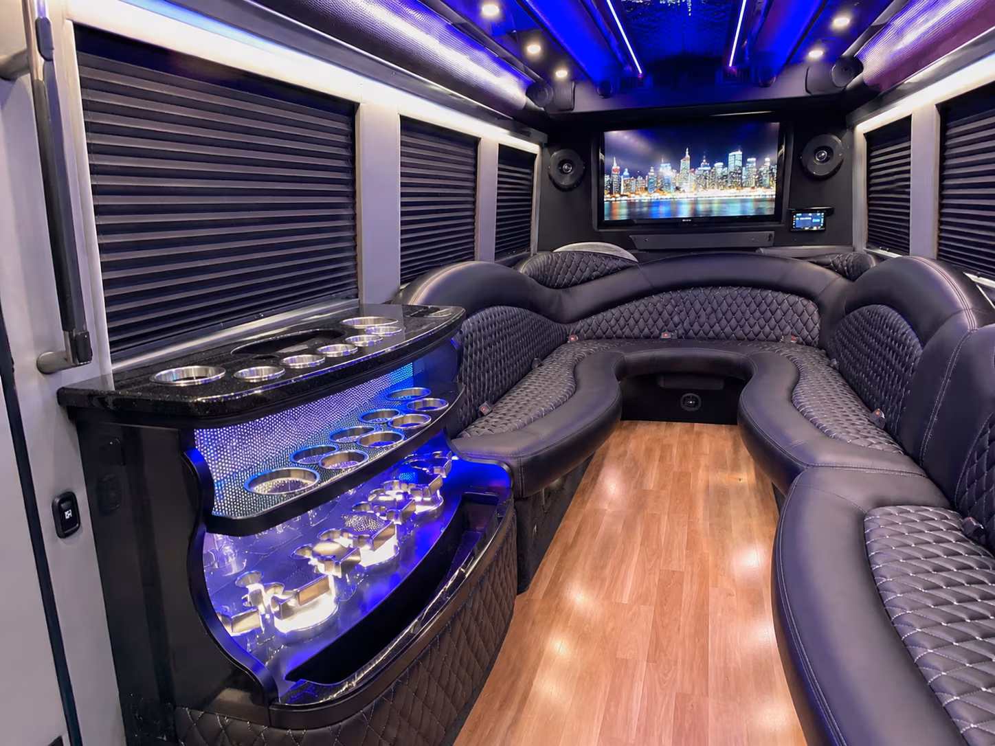 Meriden Birthday, Sweet 16, & Quinceañera Party Bus Rentals