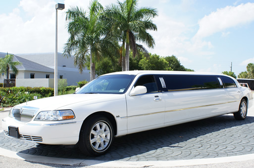 Meriden 8 Passenger Limo